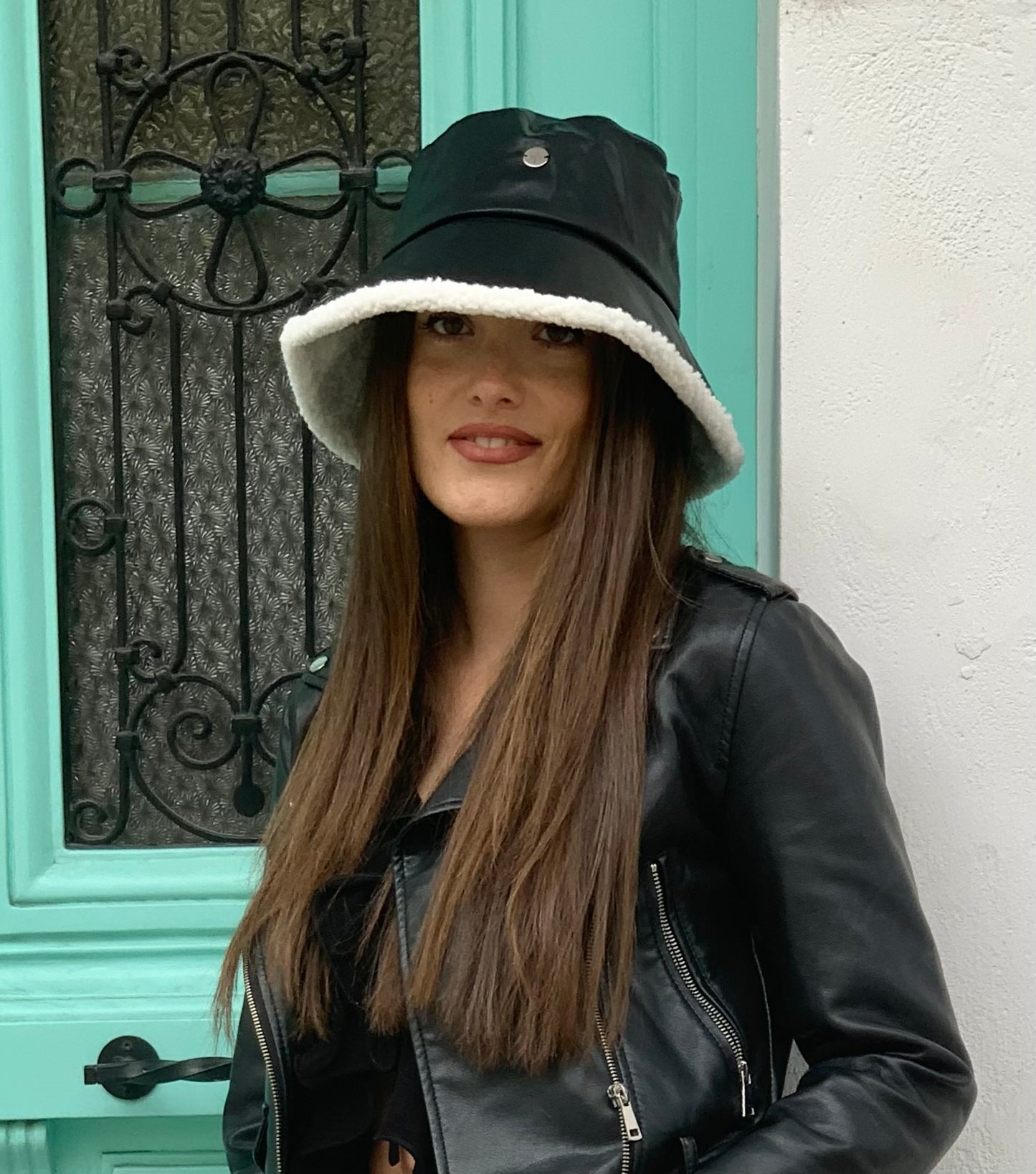 Black fur hat