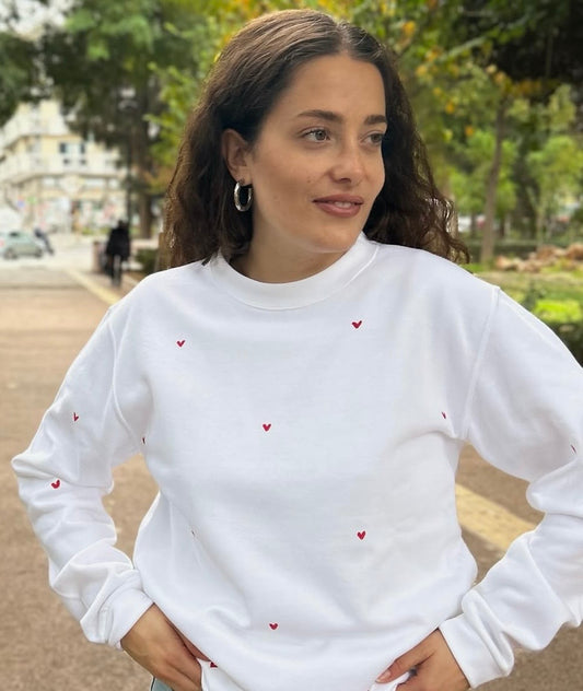 White handpainted sweater - hearts