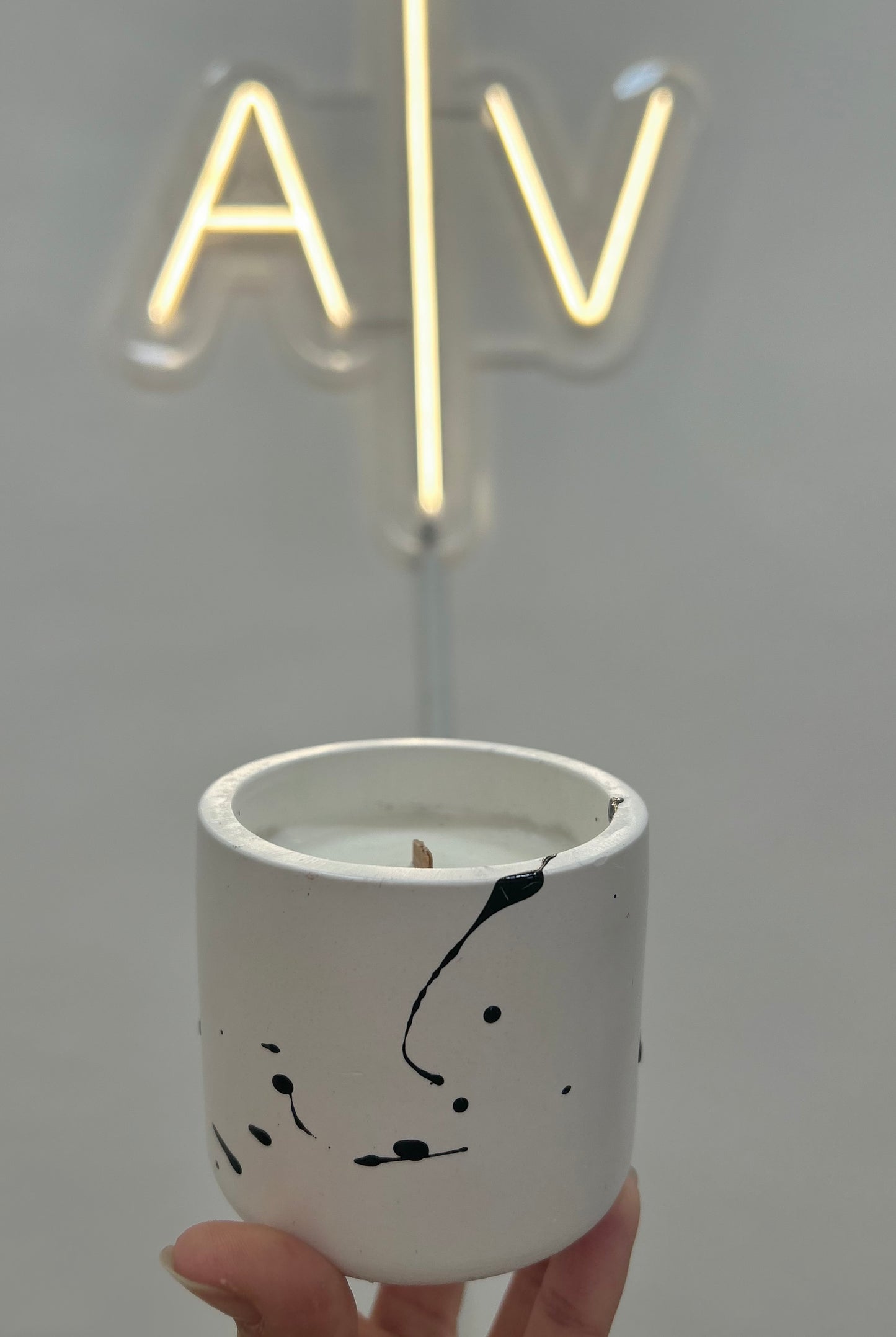 Soy candle - abstract