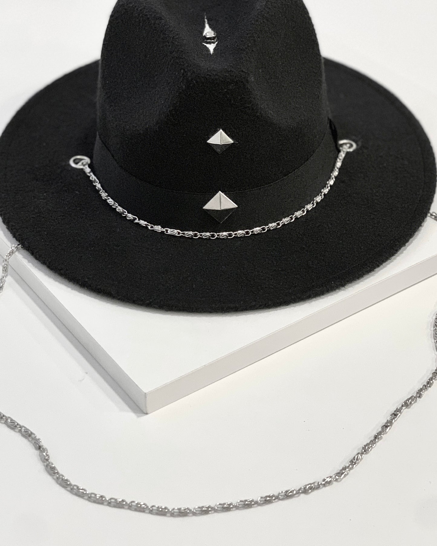 Black fedora hat - Arizona