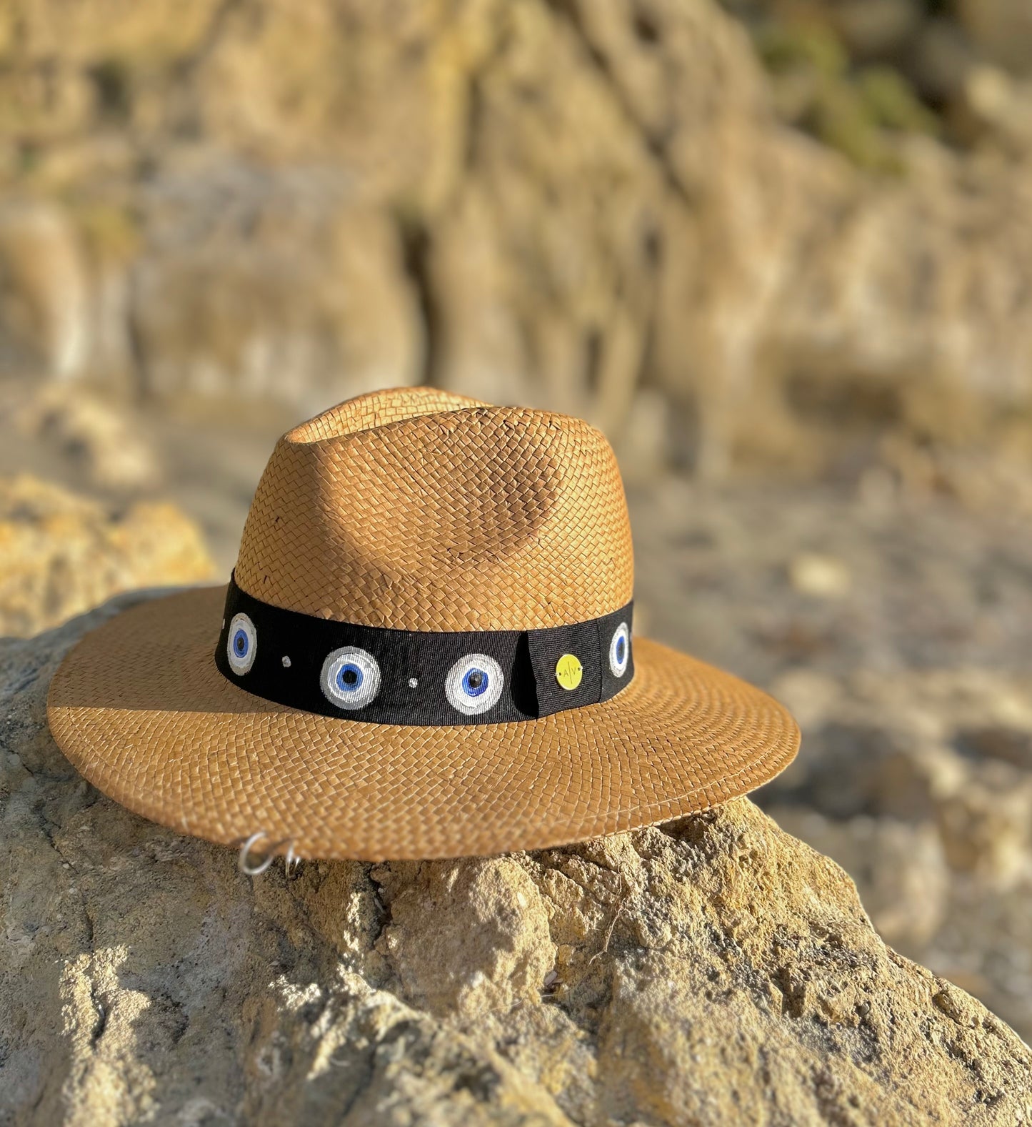 Brown Panama hat - eyes