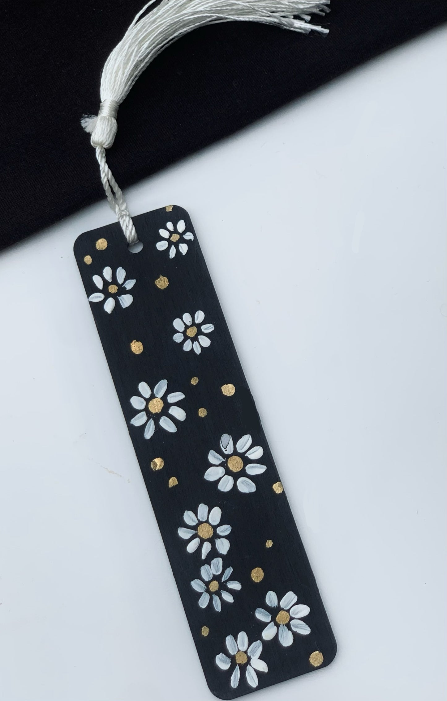 Wooden bookmark - floral
