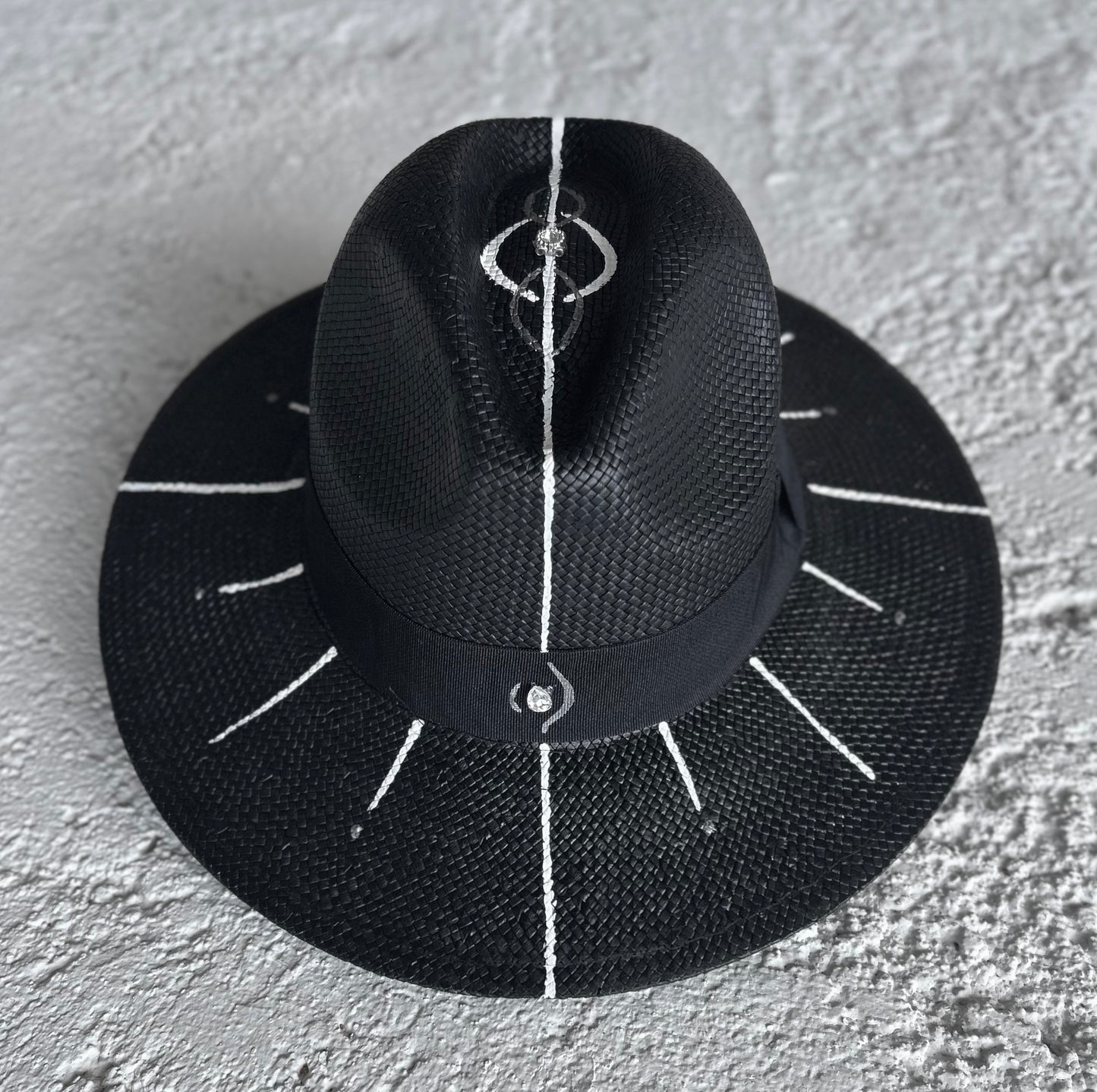 Black handpainted panama hat - “Luiziana”