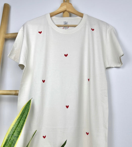 Off white handpainted T-shirt - “Ηearts”